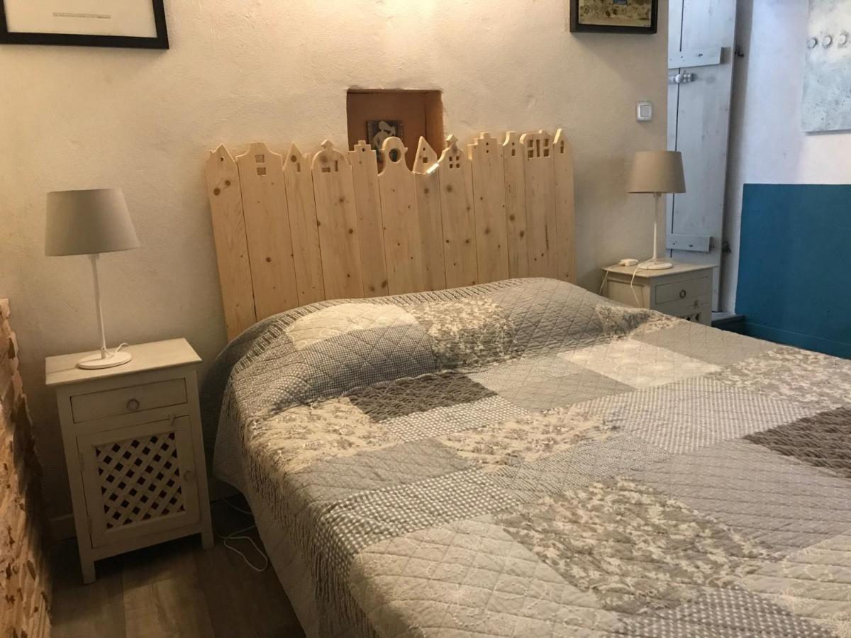 Villa Le Luberon Des Artistes Oppède Exterior foto